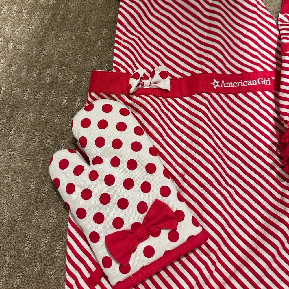 American Girl Doll Matching Red and White Striped Apron Set with Polka Dot Mitts - Picture 3 of 5